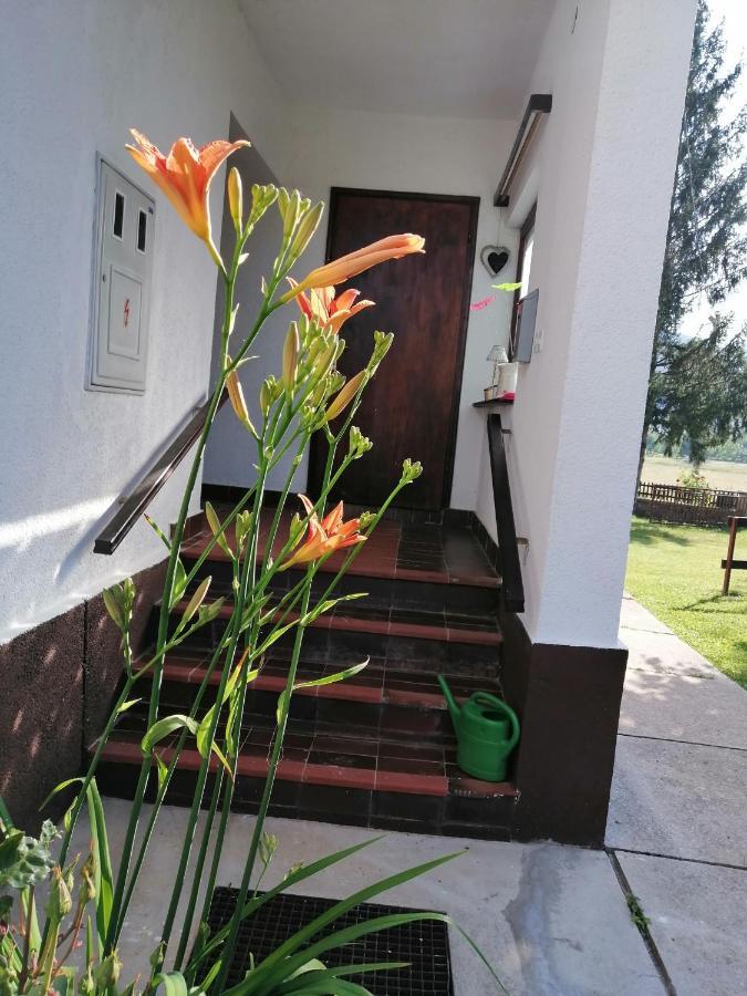 Holiday Home Nada I Milan Lovinac  ภายนอก รูปภาพ