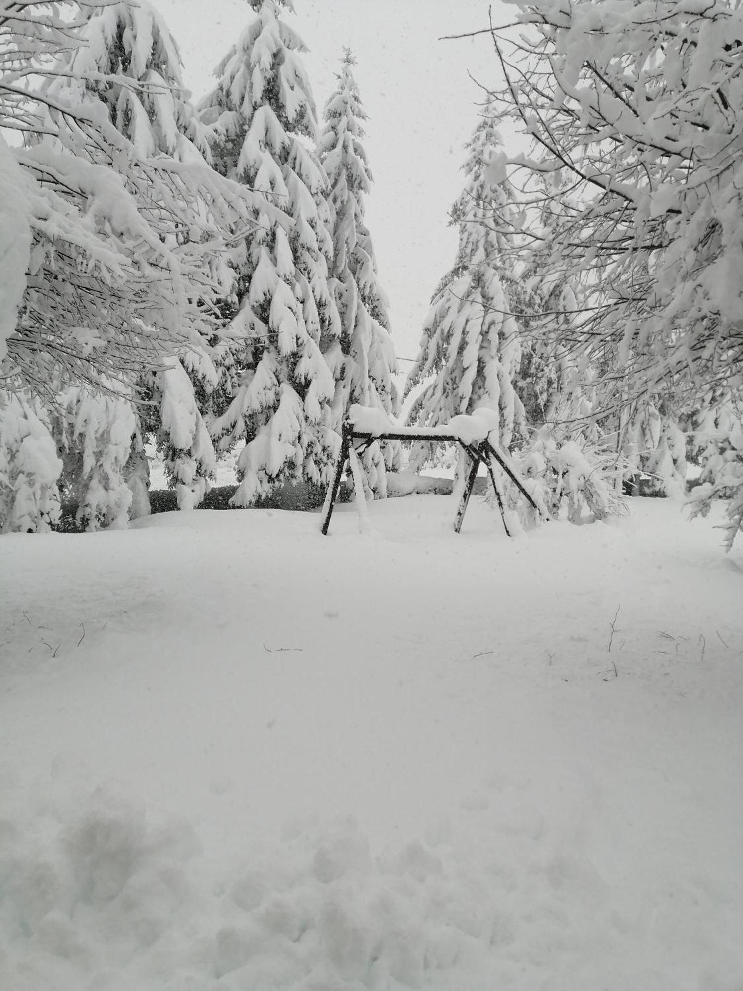 Holiday Home Nada I Milan Lovinac  ภายนอก รูปภาพ